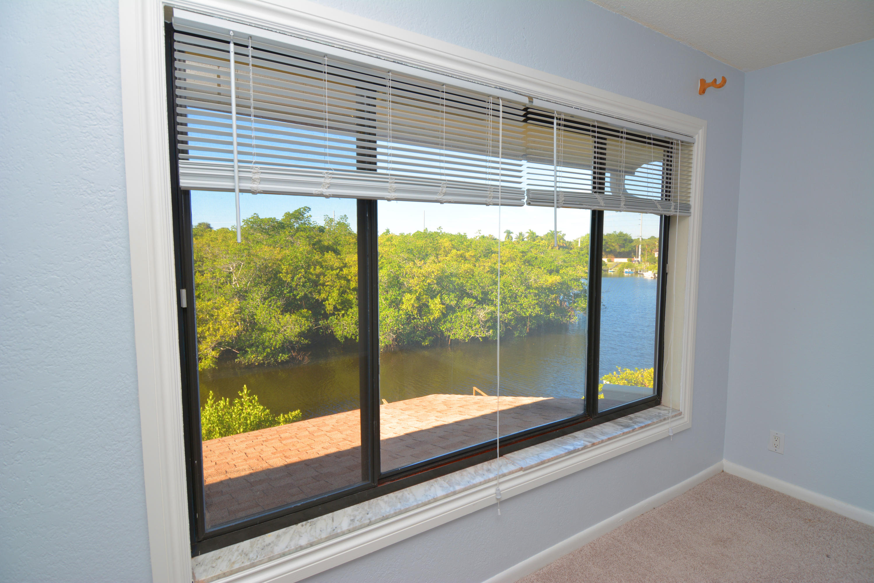 POPPLETON CREEK CONDO - Residential