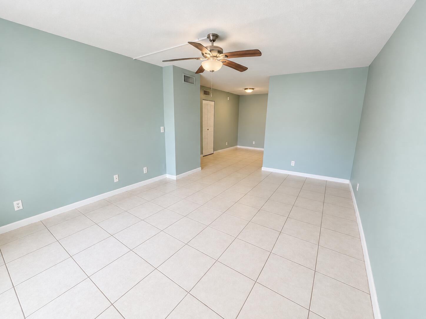 View photos, virtual tours, details... 3253 NW 104th Avenue