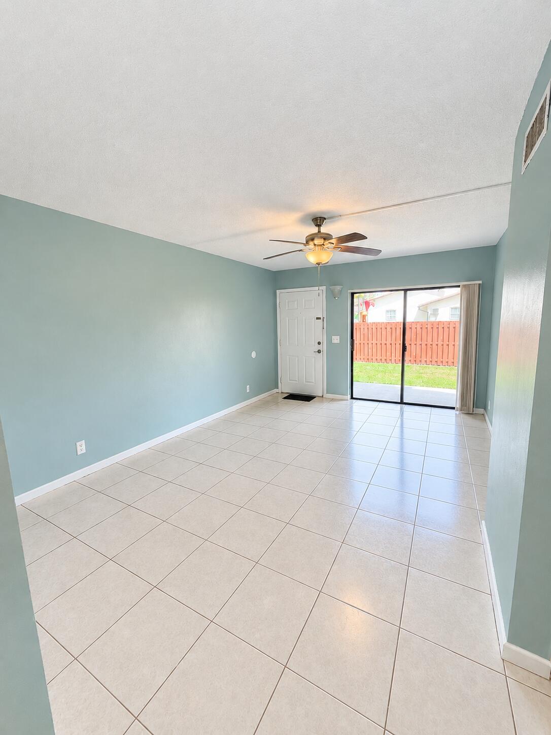 View photos, virtual tours, details... 3253 NW 104th Avenue