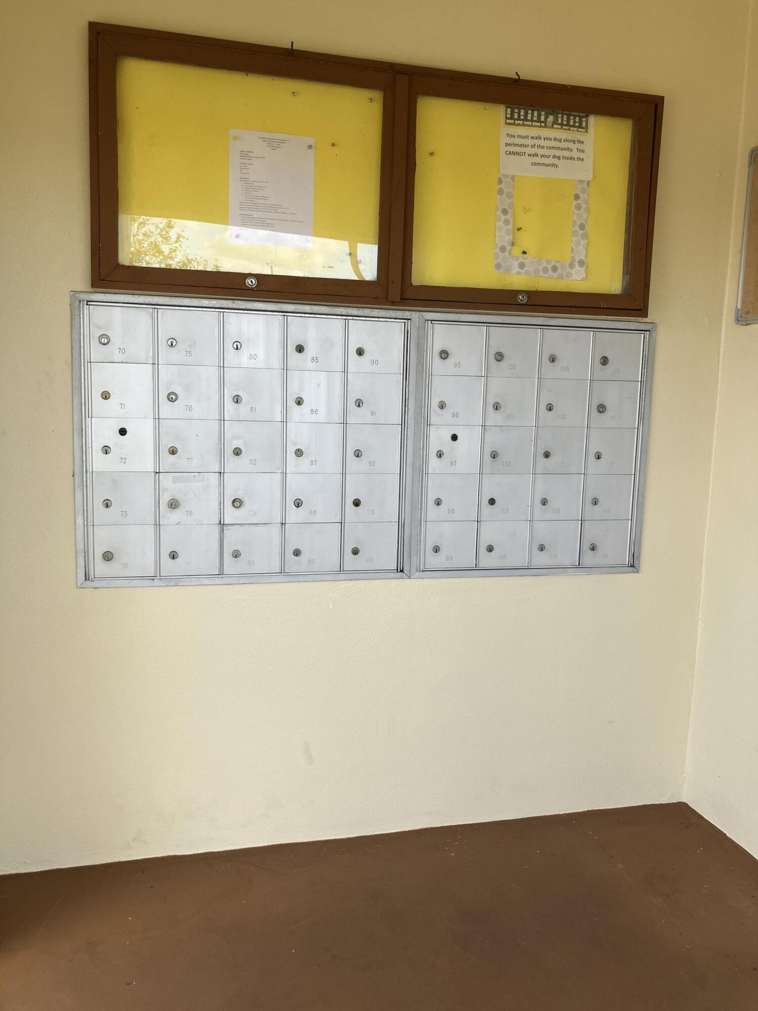 CRESTHAVEN COND TOWNHOMES SEC 3 - Residential Lease