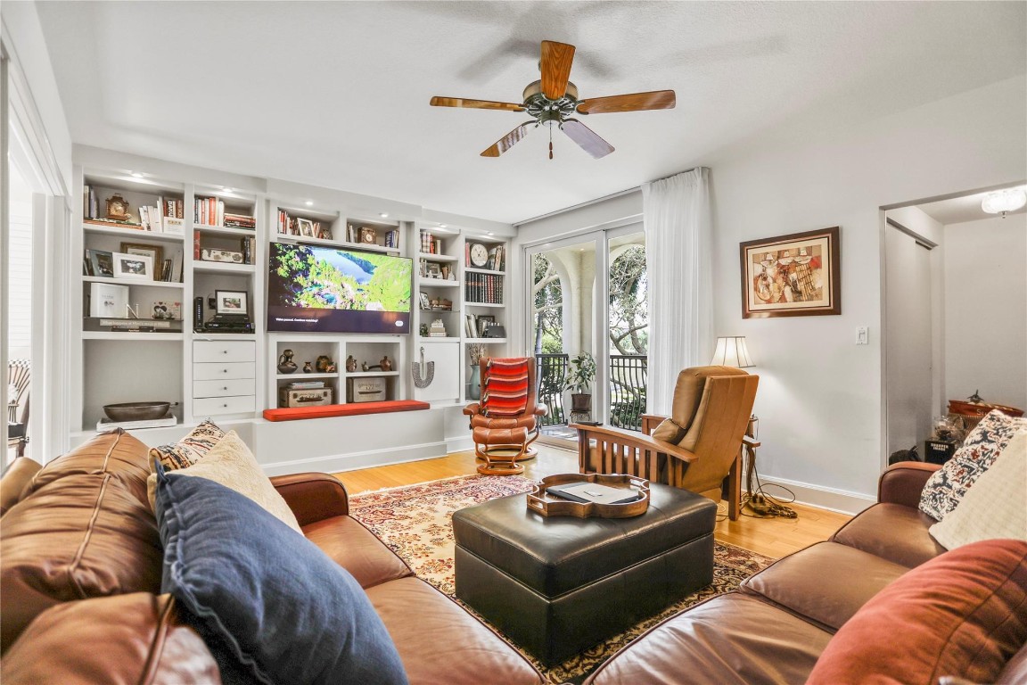 VILLAS OF SUNRISE BAY - Residential