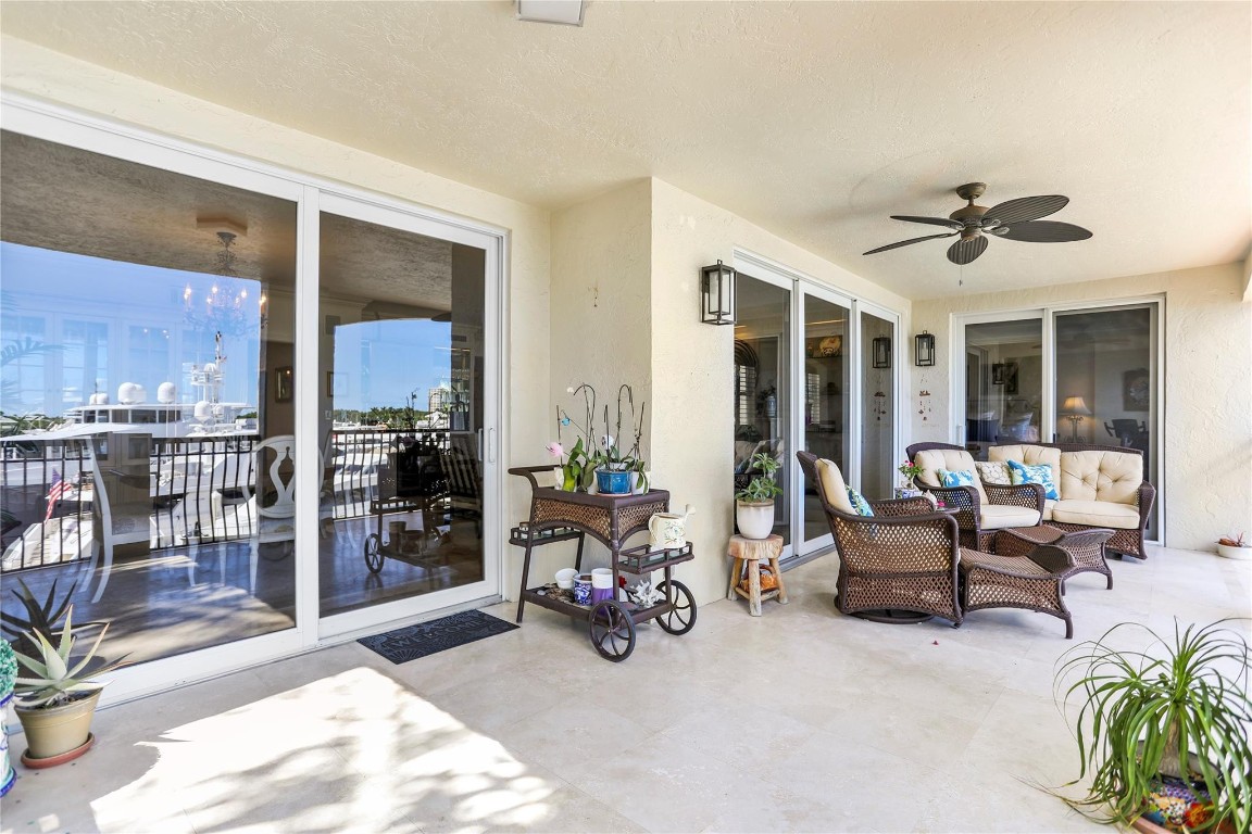 VILLAS OF SUNRISE BAY - Residential