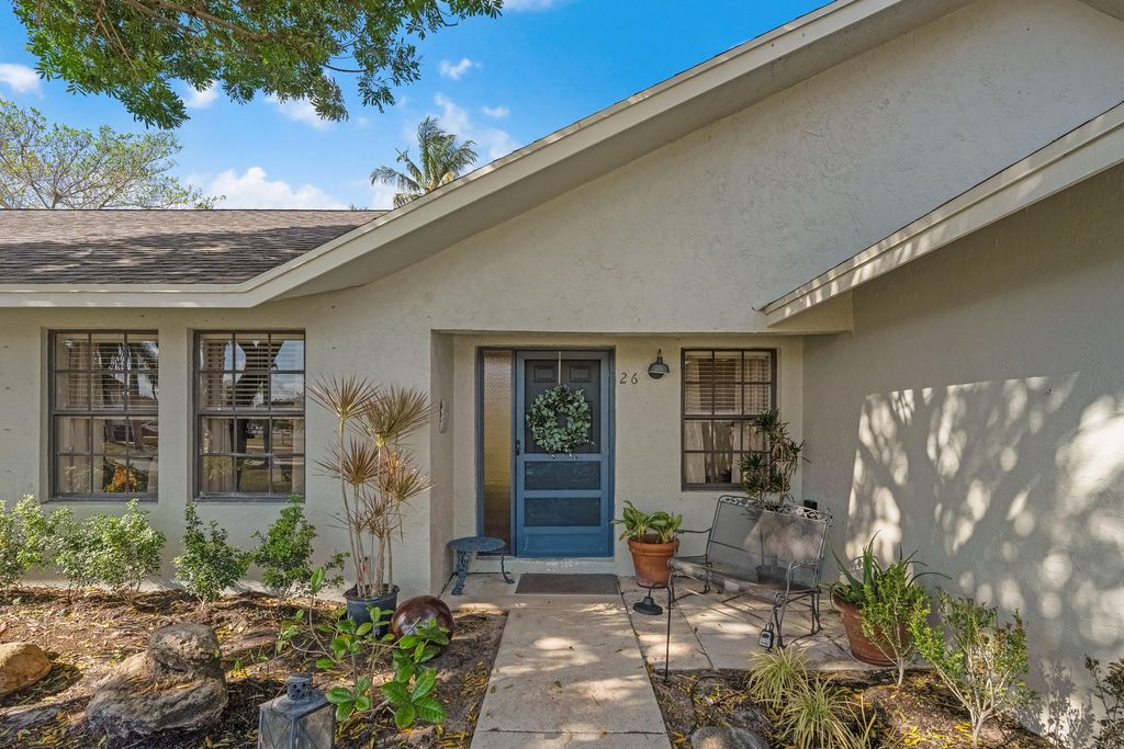 Photo of 26 Cedar Circle, Boynton Beach, FL 33436 (MLS # R11163392)