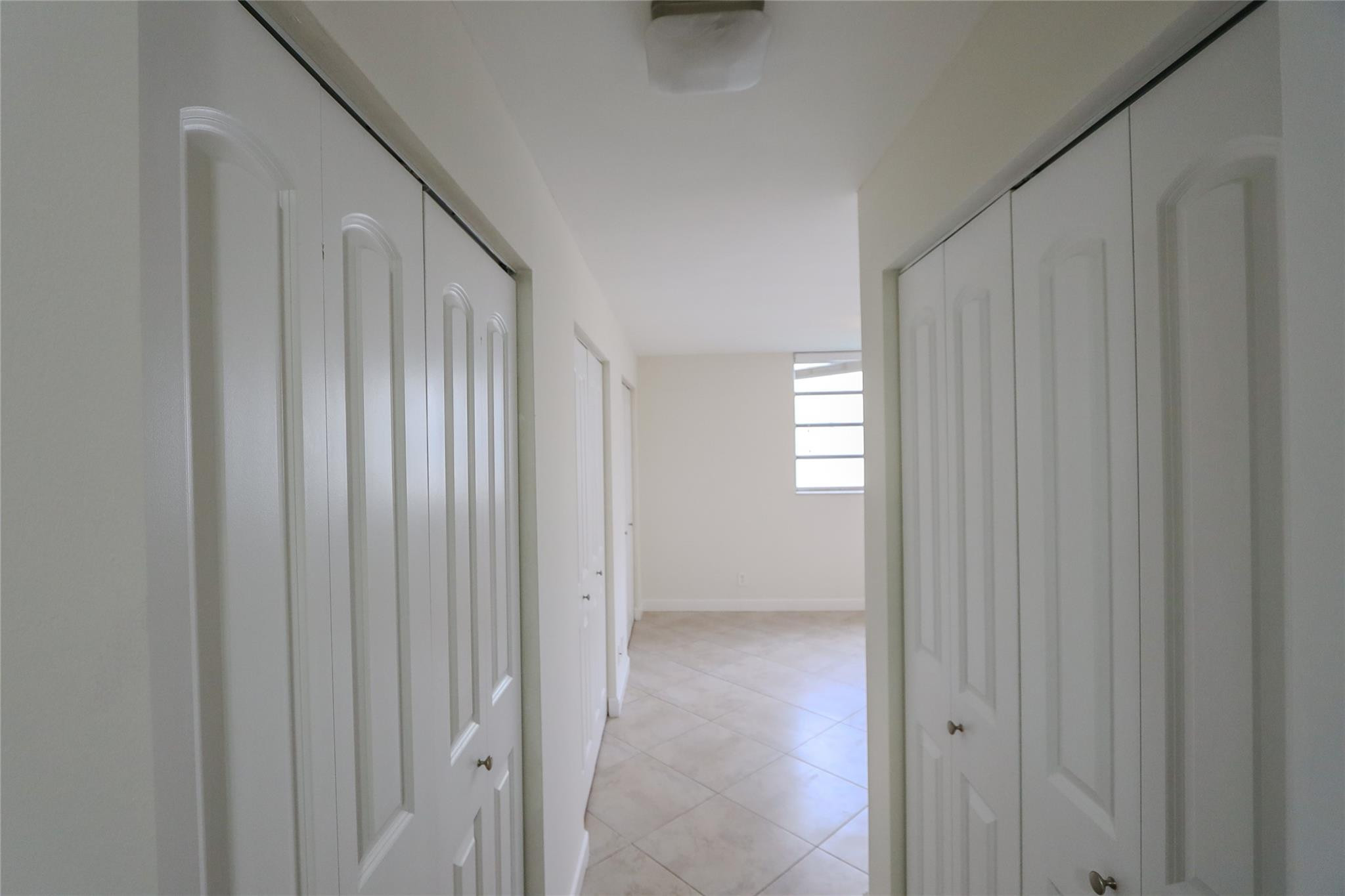 MEADOWBROOK LAKES - Residential