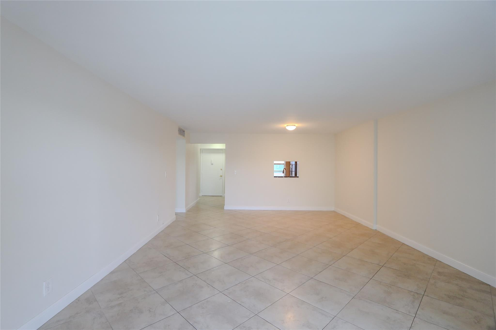 MEADOWBROOK LAKES - Residential