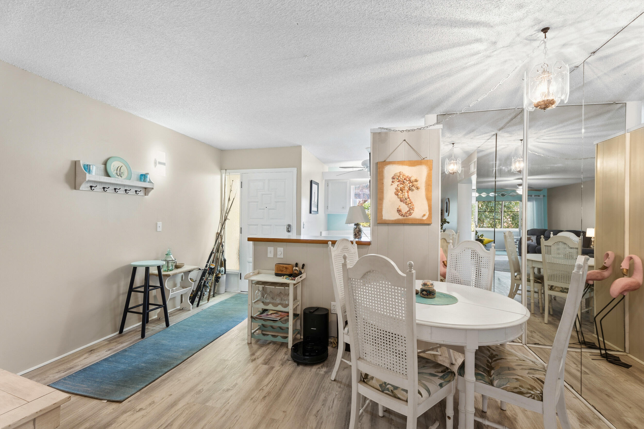 BEACON 21 CONDO - Residential