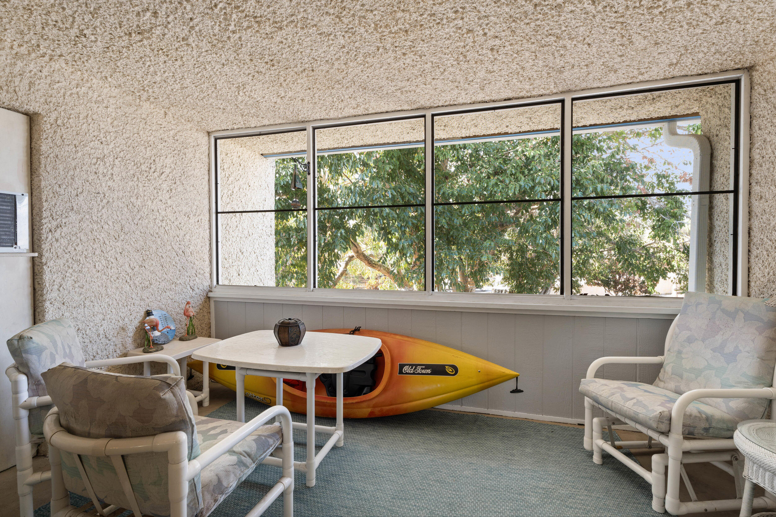 BEACON 21 CONDO - Residential