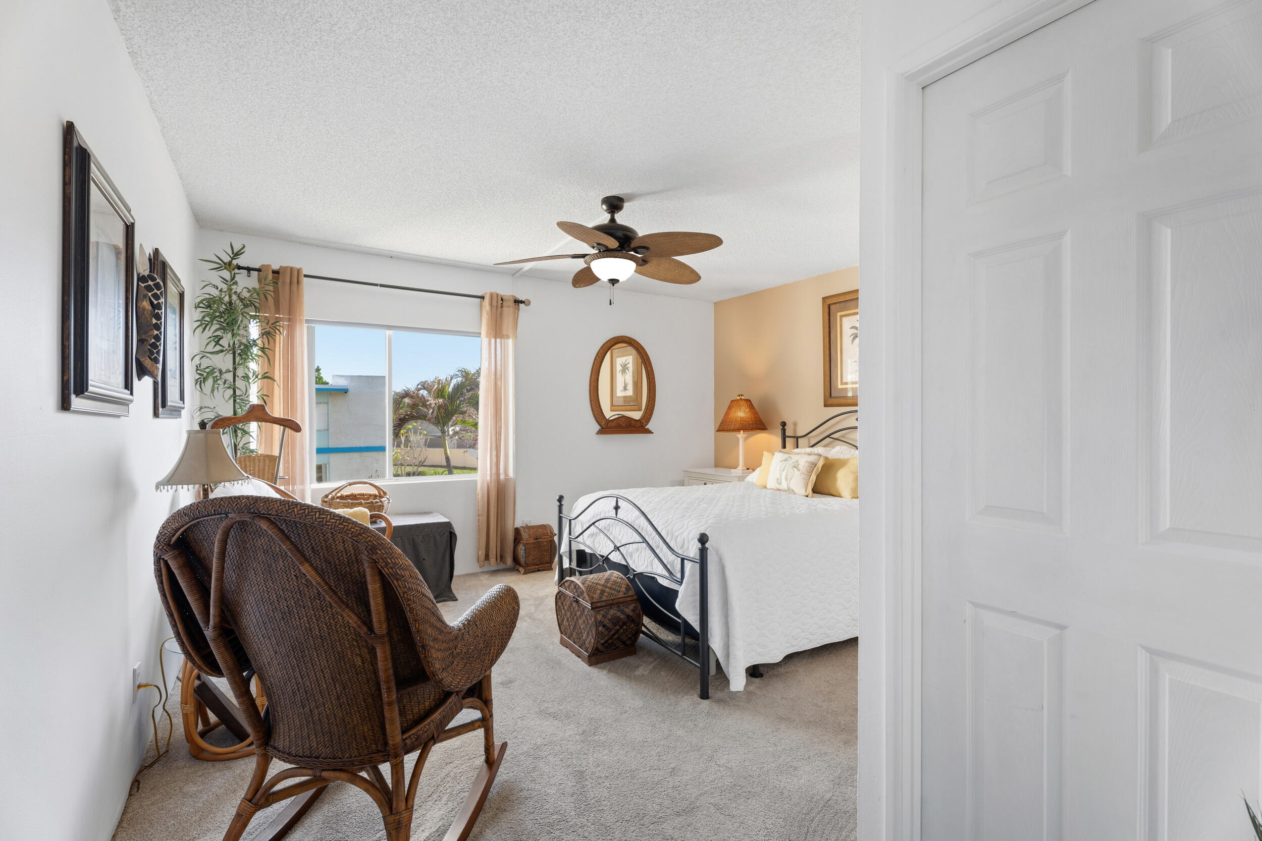 BEACON 21 CONDO - Residential