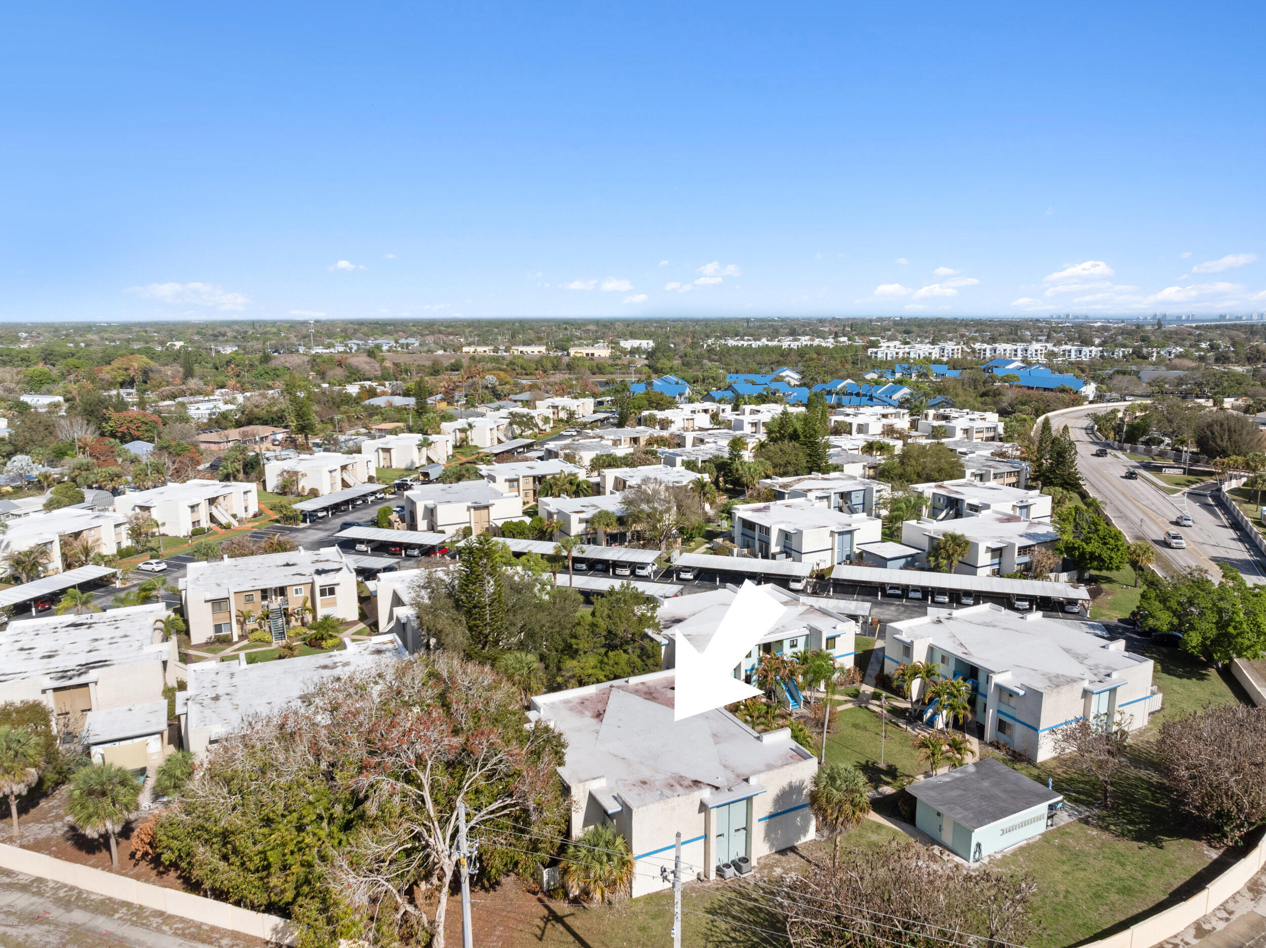 BEACON 21 CONDO - Residential