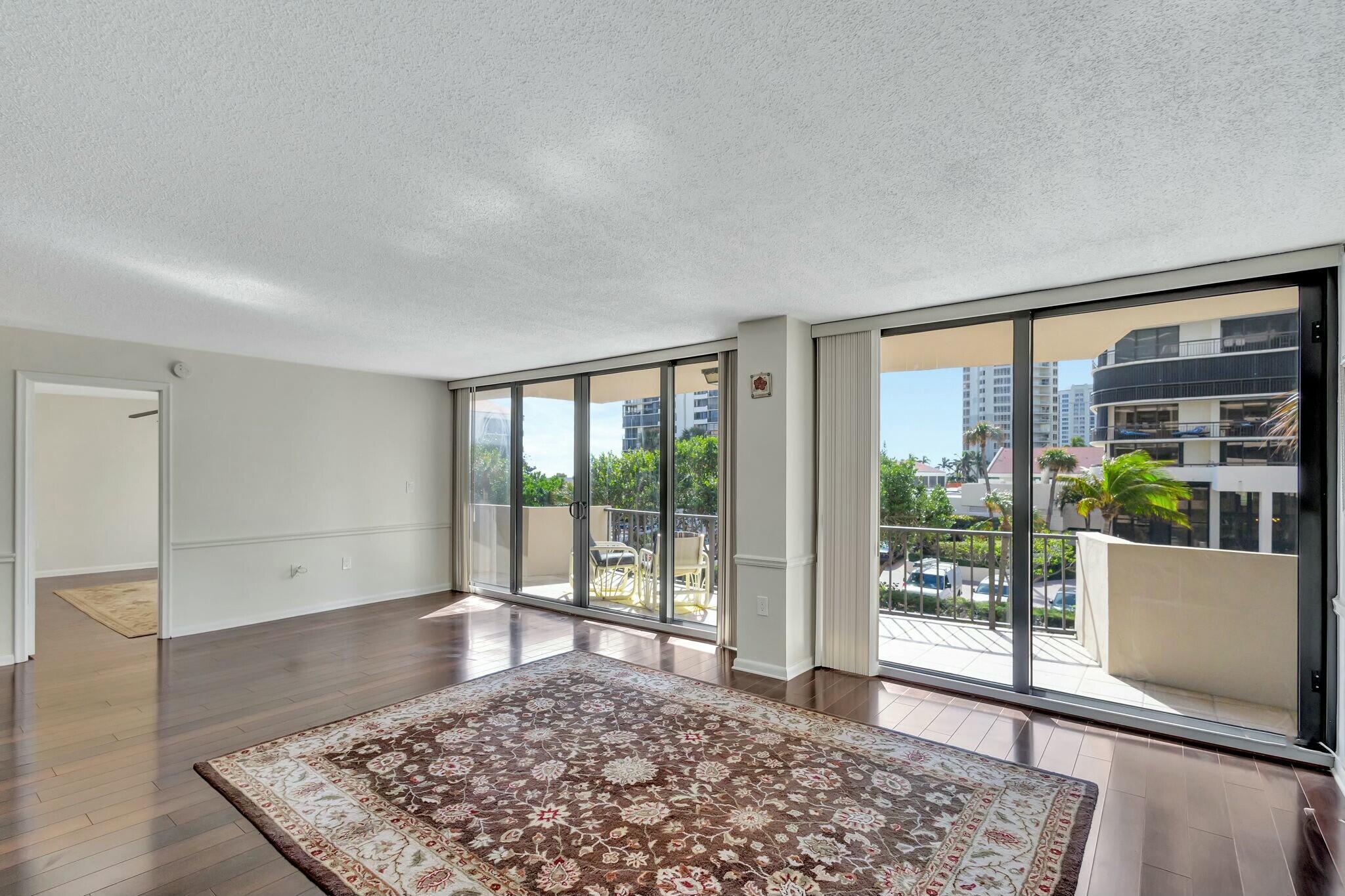 4200 N Ocean Drive 2-202