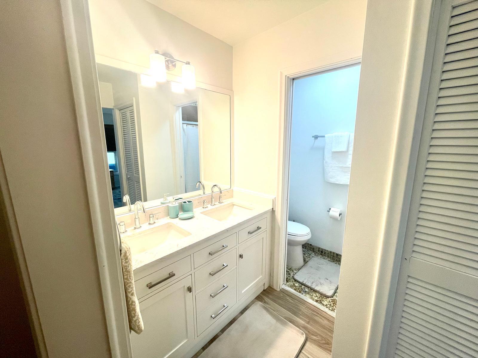 AVON HEIGHTS - Residential