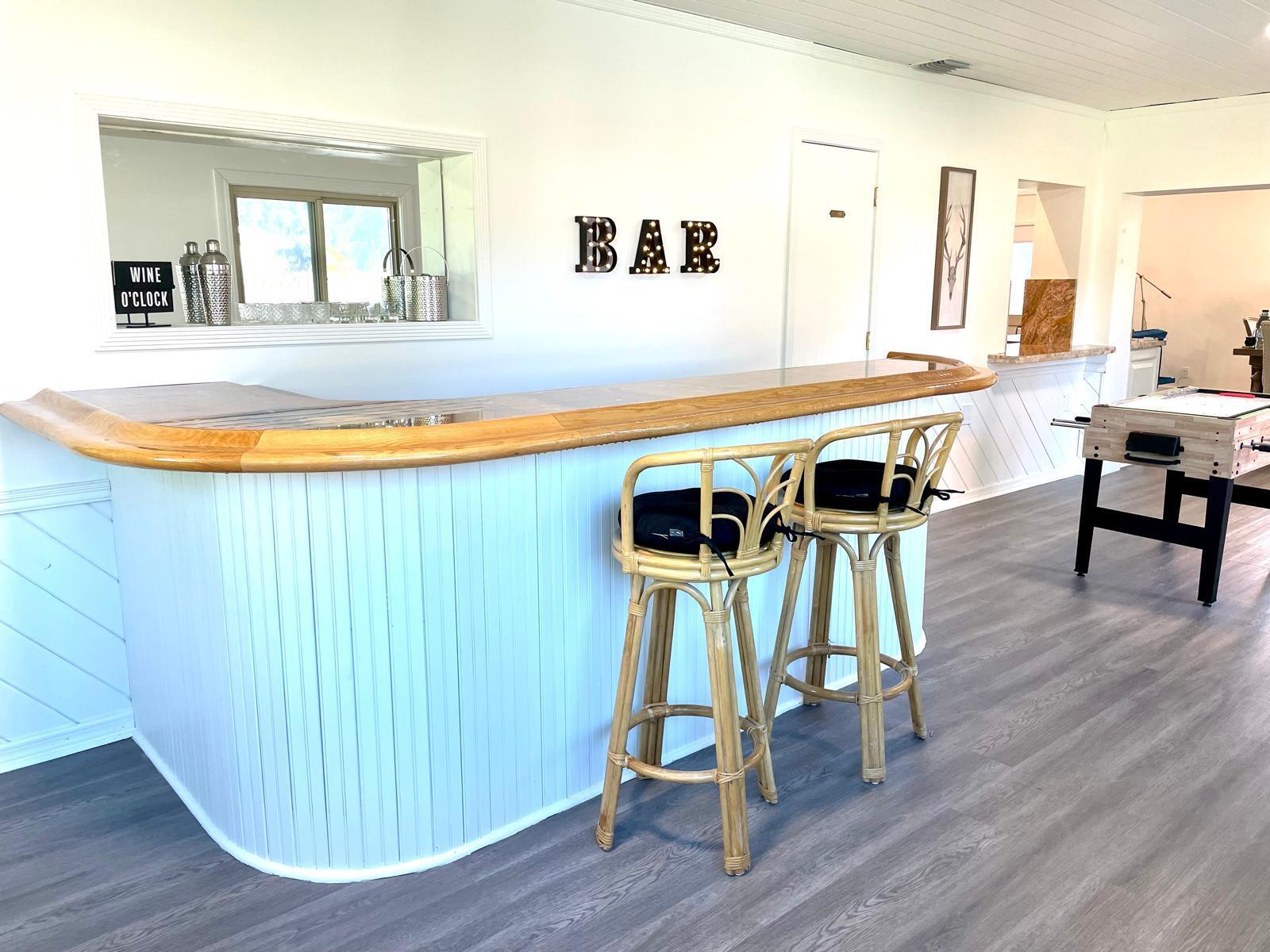 AVON HEIGHTS - Residential