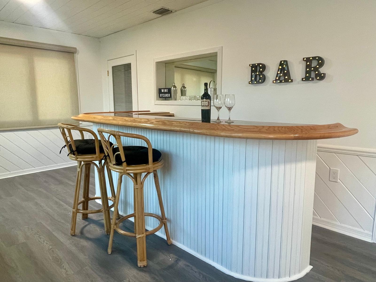 AVON HEIGHTS - Residential