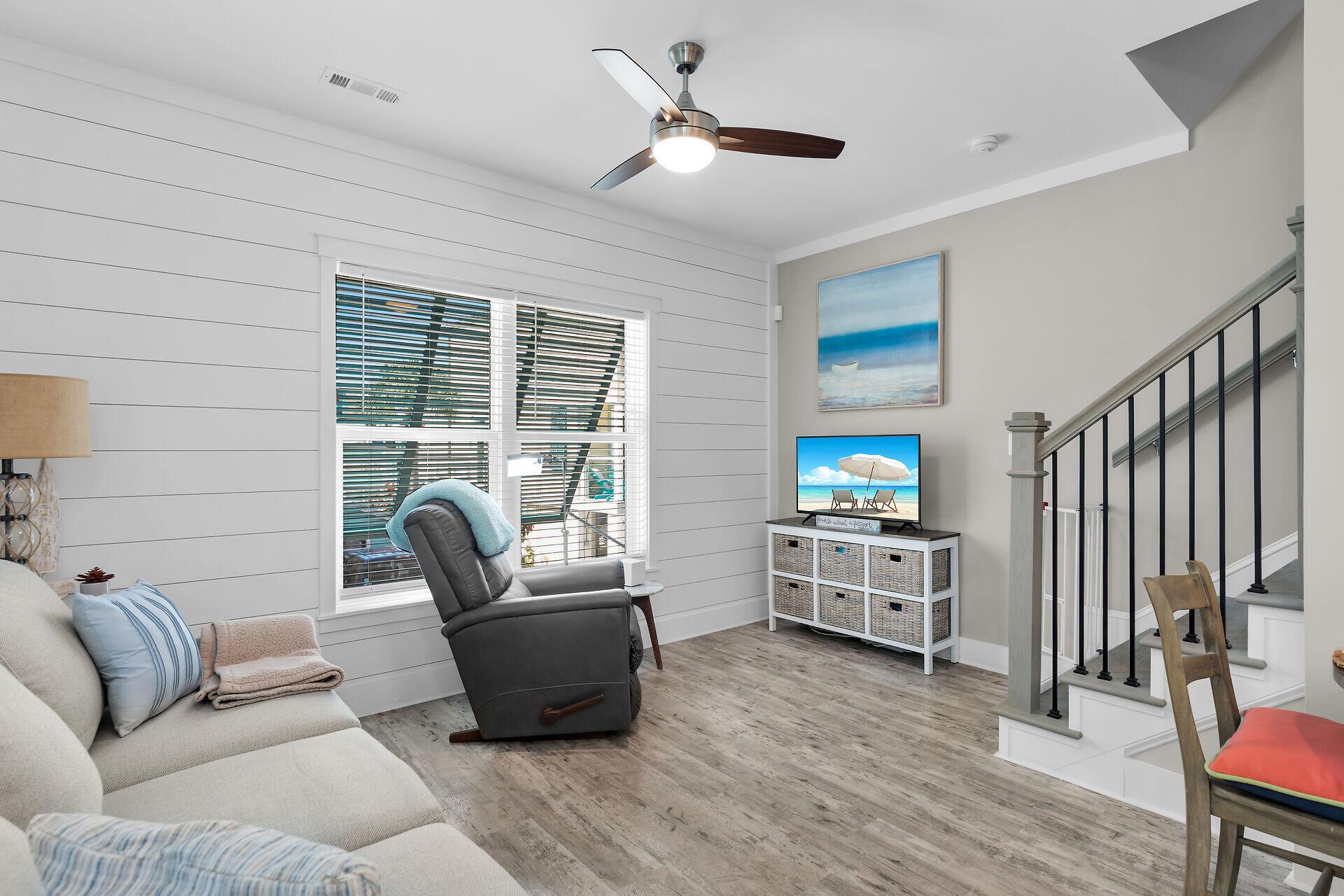 RIGGS SUBD - Residential