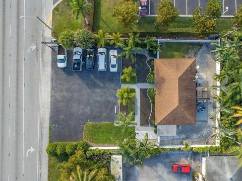 2935 Lake Worth Road Palm Springs FL 33461