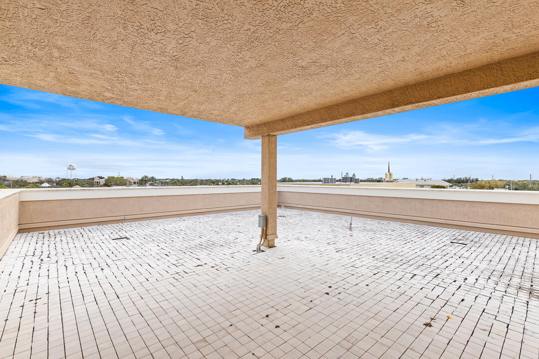 OSCEOLA PLACE CONDO - Residential Lease