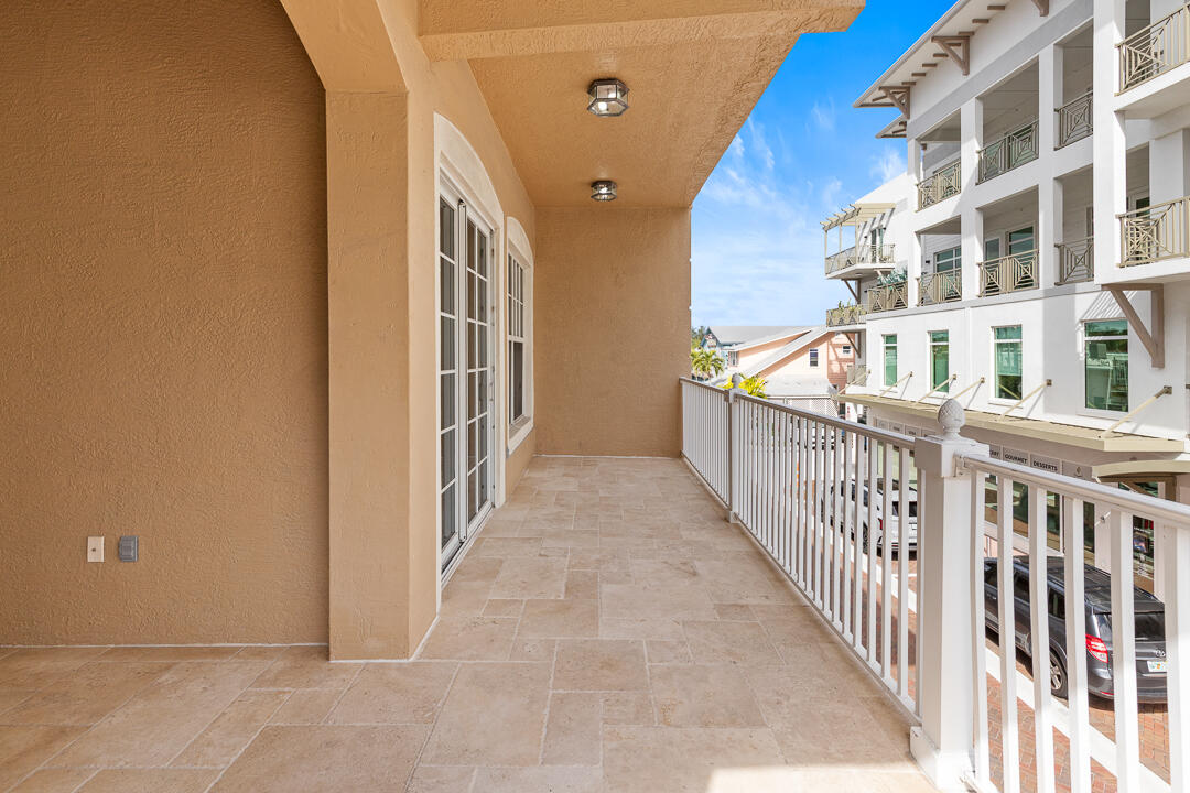 OSCEOLA PLACE CONDO - Residential Lease