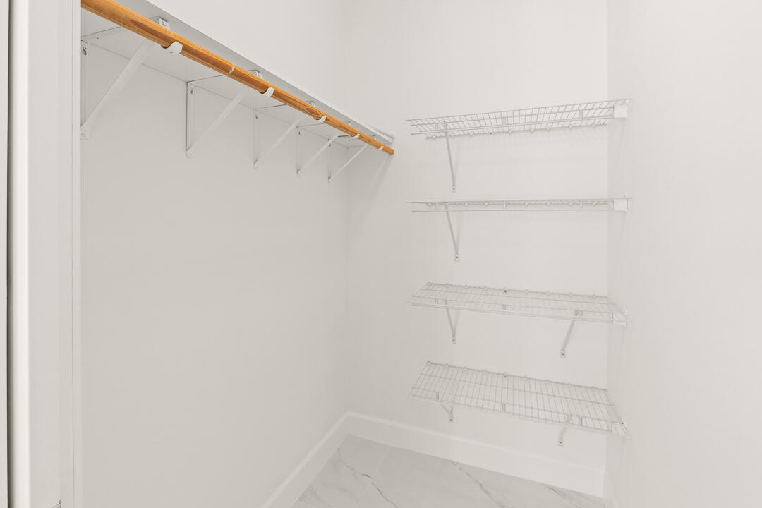 OSCEOLA PLACE CONDO - Residential Lease