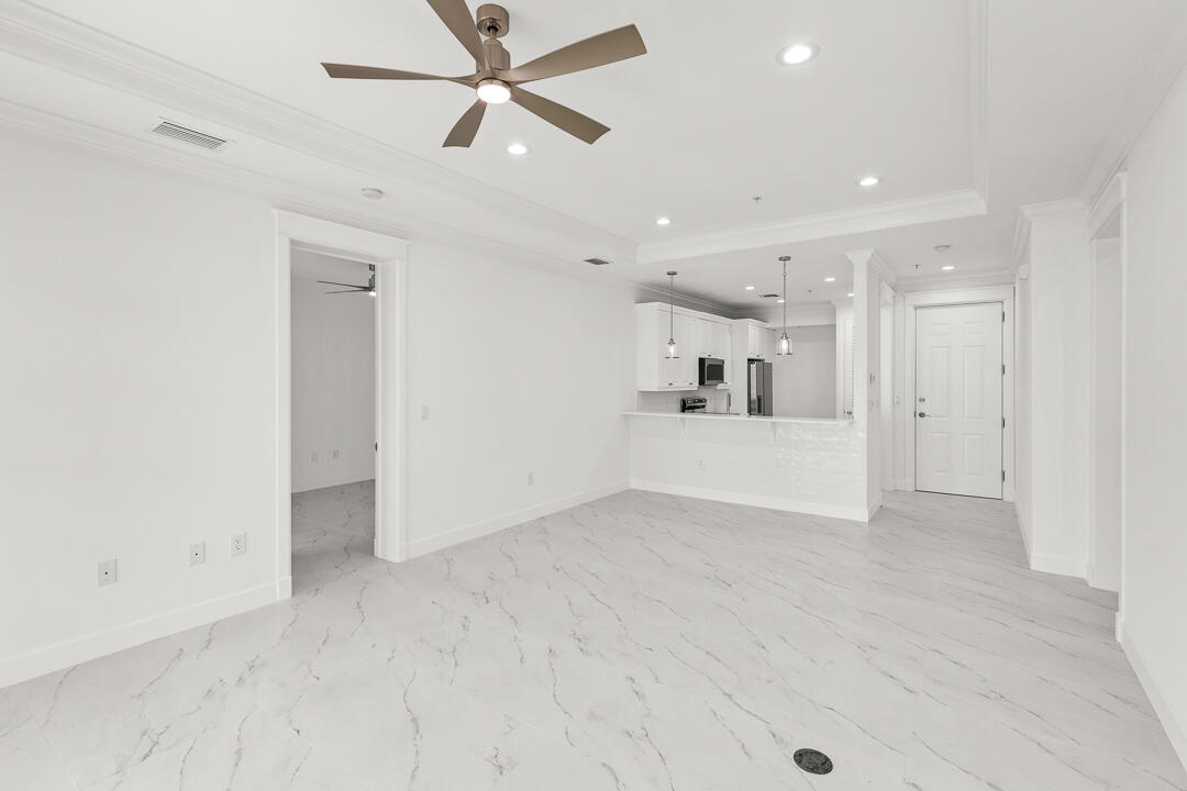 OSCEOLA PLACE CONDO - Residential Lease