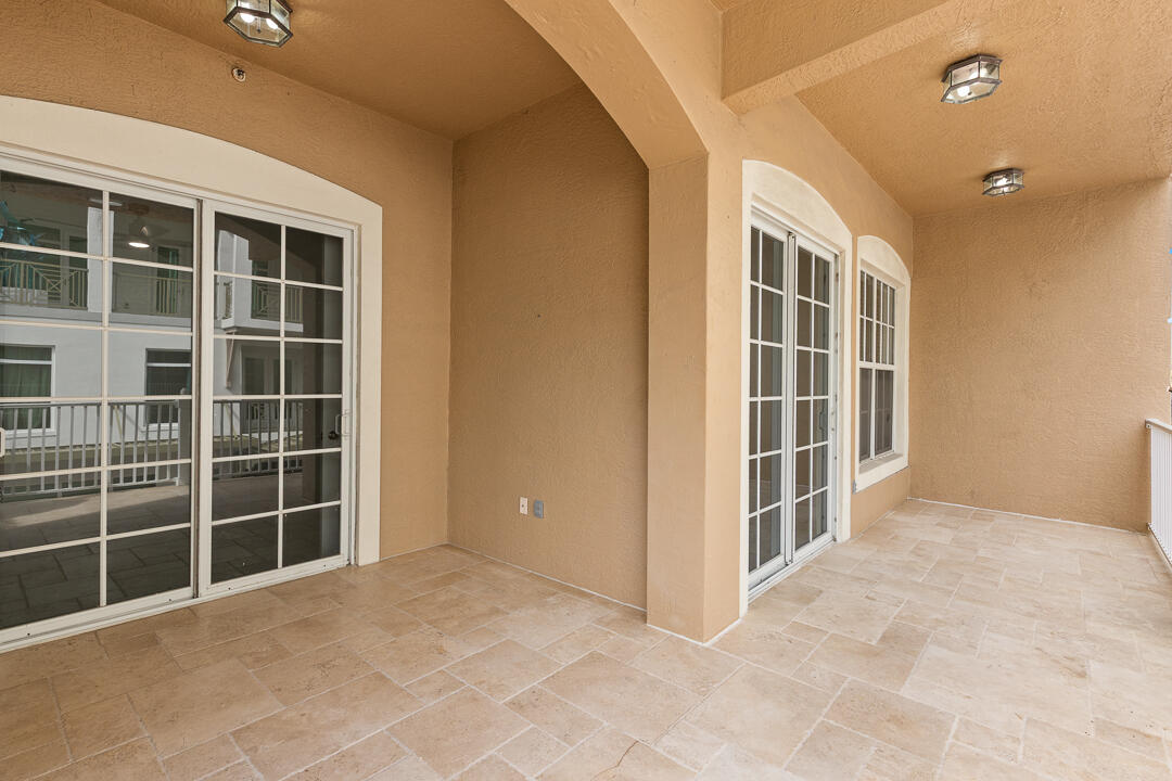 OSCEOLA PLACE CONDO - Residential Lease