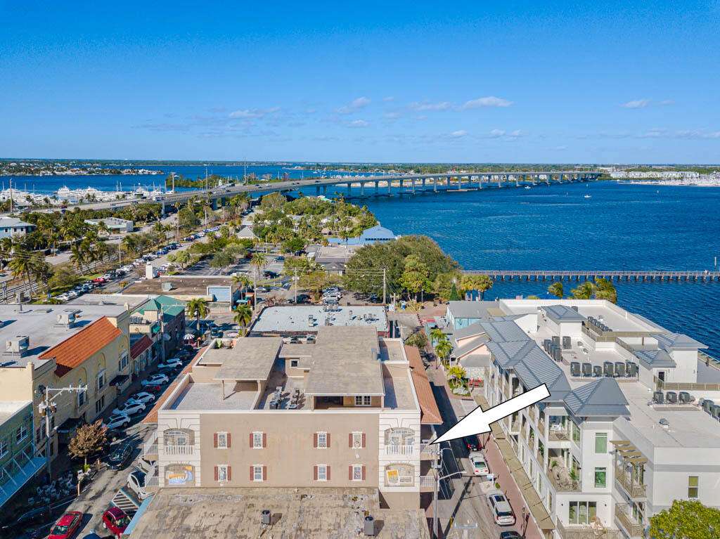 OSCEOLA PLACE CONDO - Residential Lease