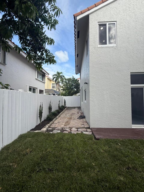 Tiny photo for 3705 VALAIS Drive, Hollywood, FL 33021 (MLS # B26082457)
