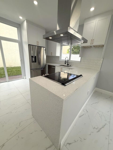 Tiny photo for 3705 VALAIS Drive, Hollywood, FL 33021 (MLS # B26082457)