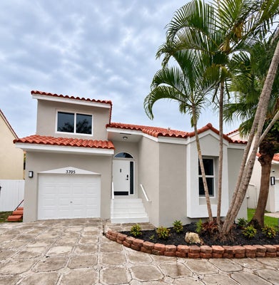 3705 VALAIS DR, HOLLYWOOD, FL 33021 - Image 64ec4ed8dba6c5d8cf4dc7585bc5fc01/2679320852