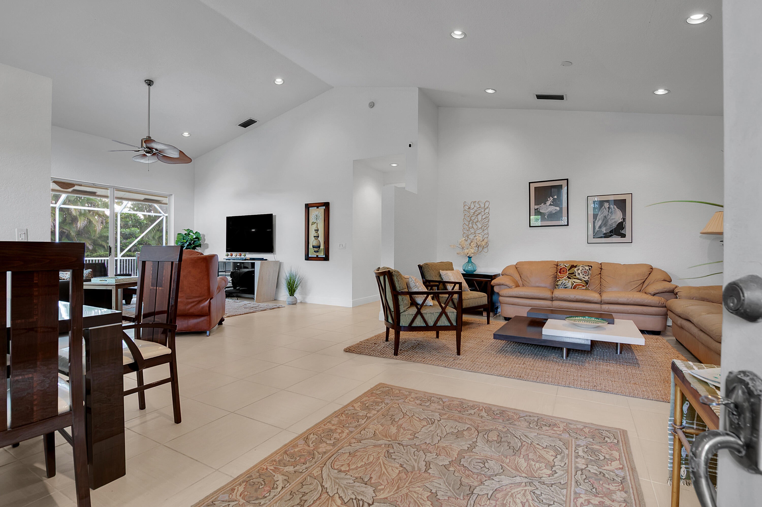 7520 Rockbridge Circle