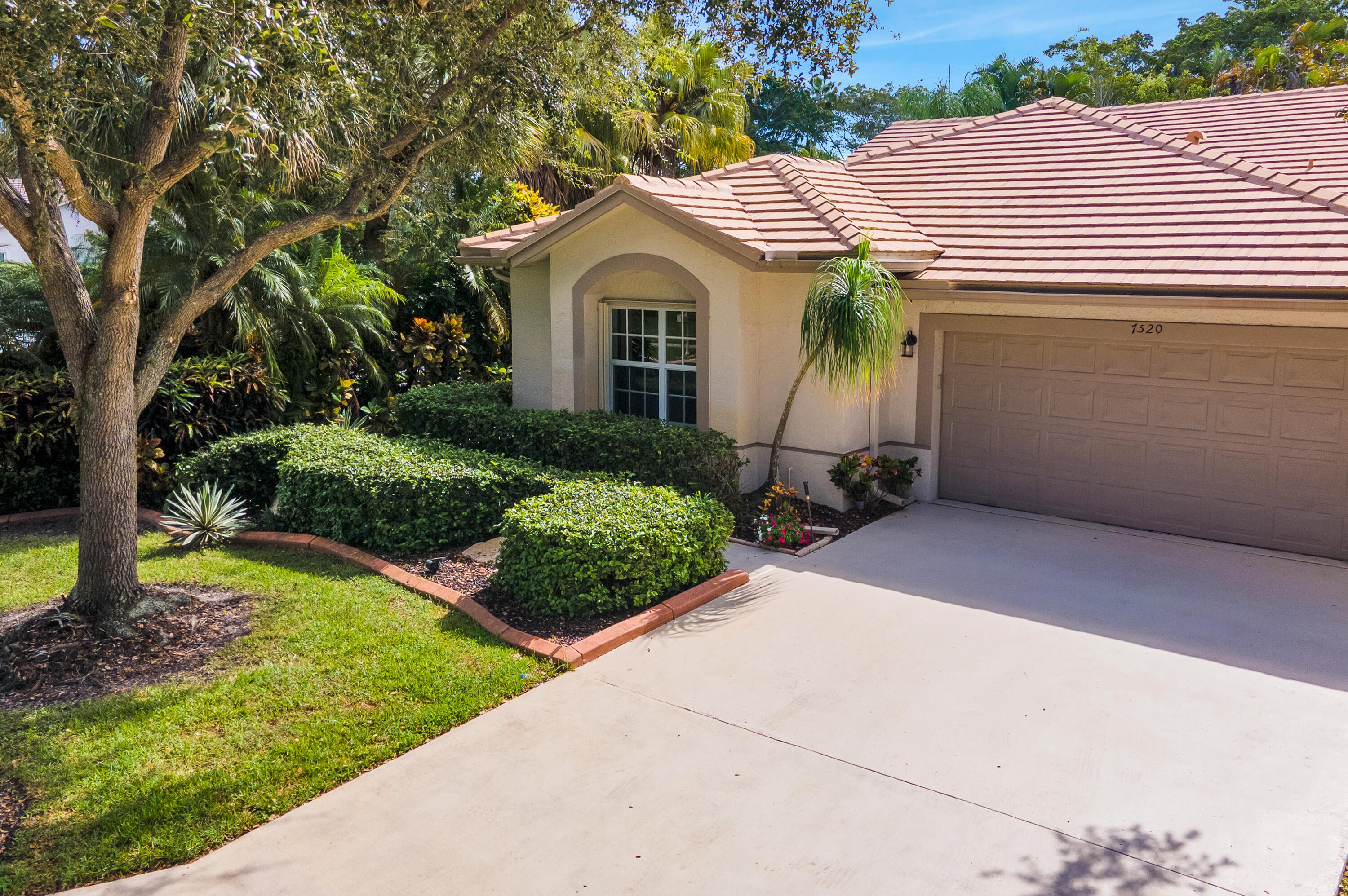 7520 Rockbridge Circle