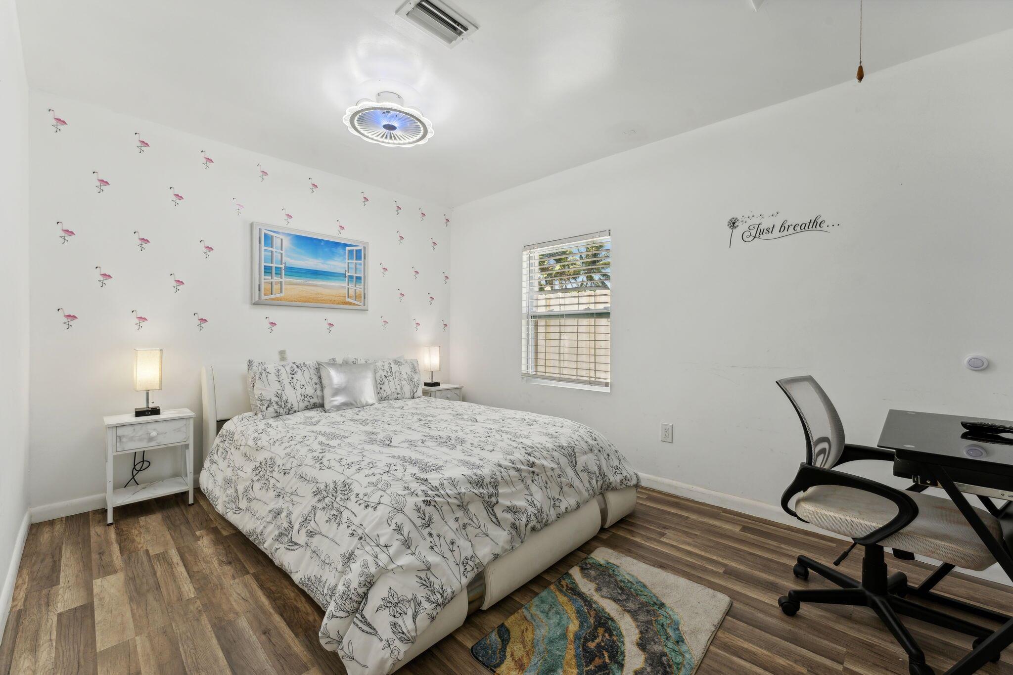 DANIA HOMESITES - Residential