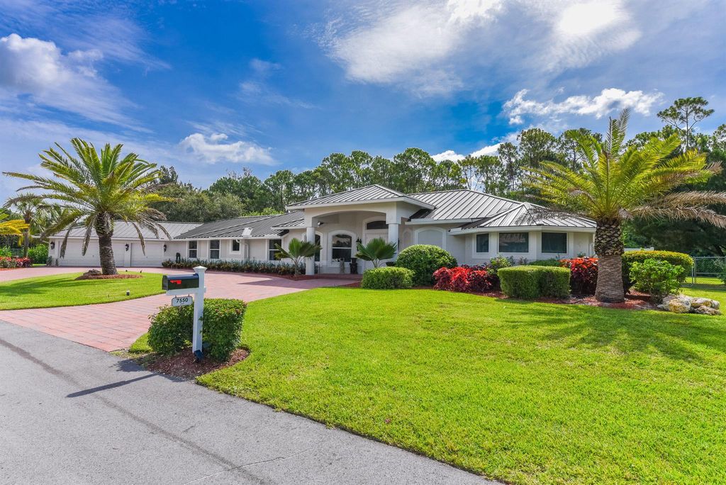 Photo of 7550 NW 49th Lane, Coconut Creek, FL 33073 (MLS # R10927635)