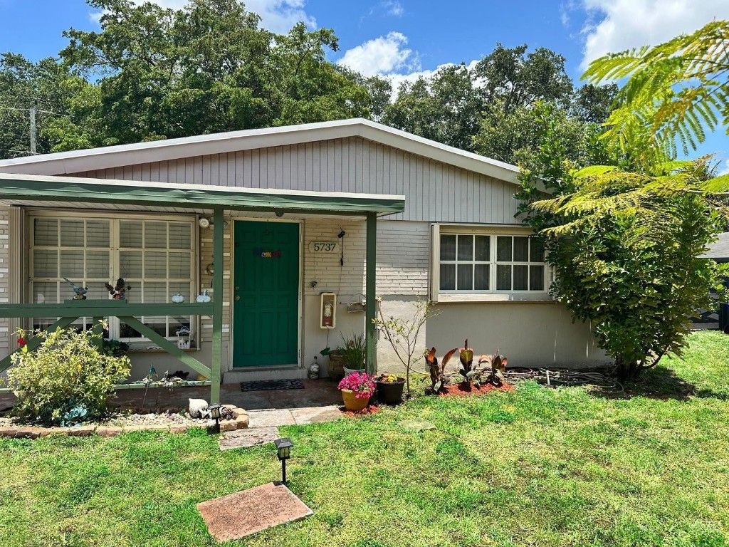 Photo of 5737 Atlanta Street, Hollywood, FL 33021 (MLS # F10548481)