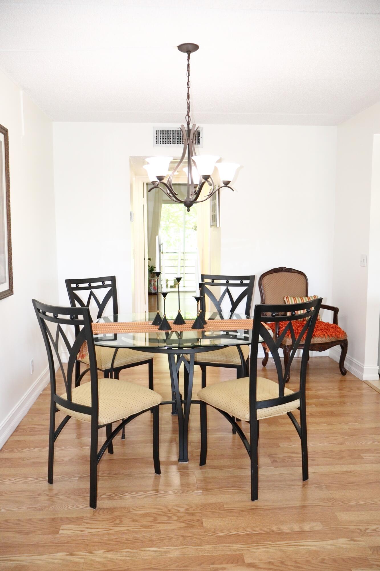 REGAL PALMS TRAFALGAR CONDO - Residential