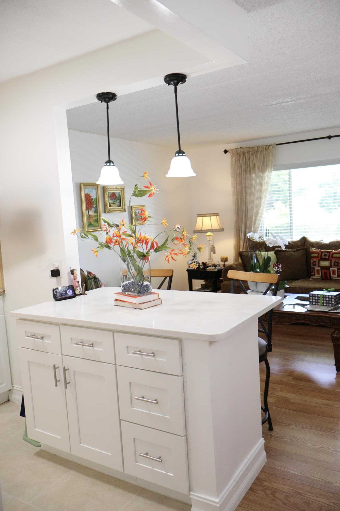REGAL PALMS TRAFALGAR CONDO - Residential