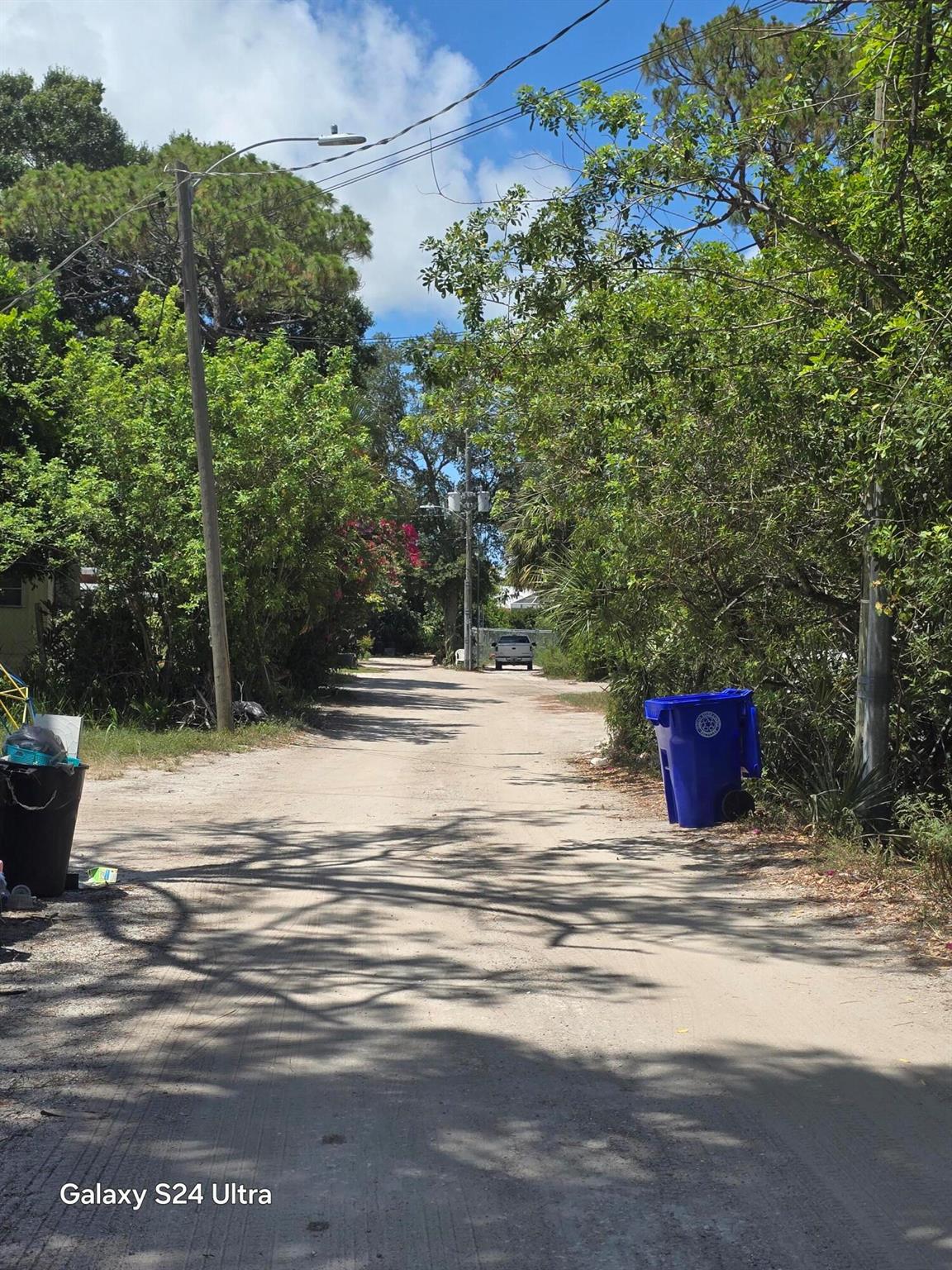 4675 51st Avenue, Vero Beach, FL, 32967/$225,000 2 4675 51st Avenue