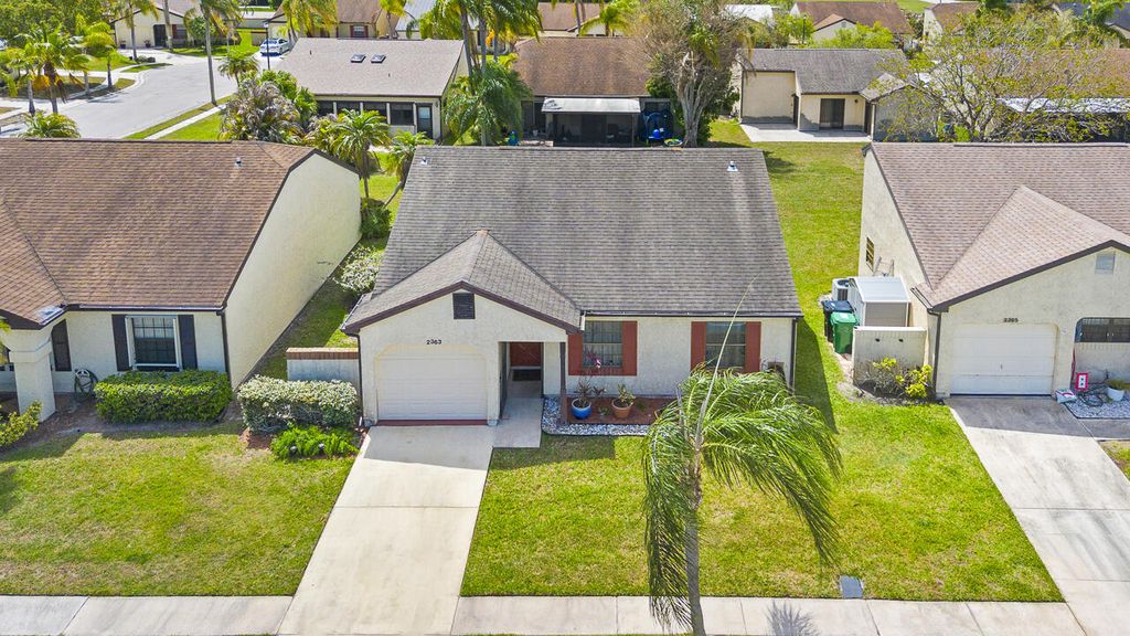 Photo of 2363 SE Breckenridge Circle, Port Saint Lucie, FL 34952 (MLS # B26010860)