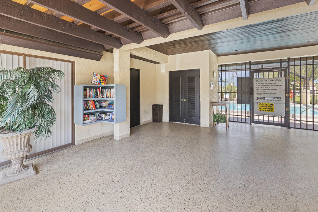 Walton Court - Residential