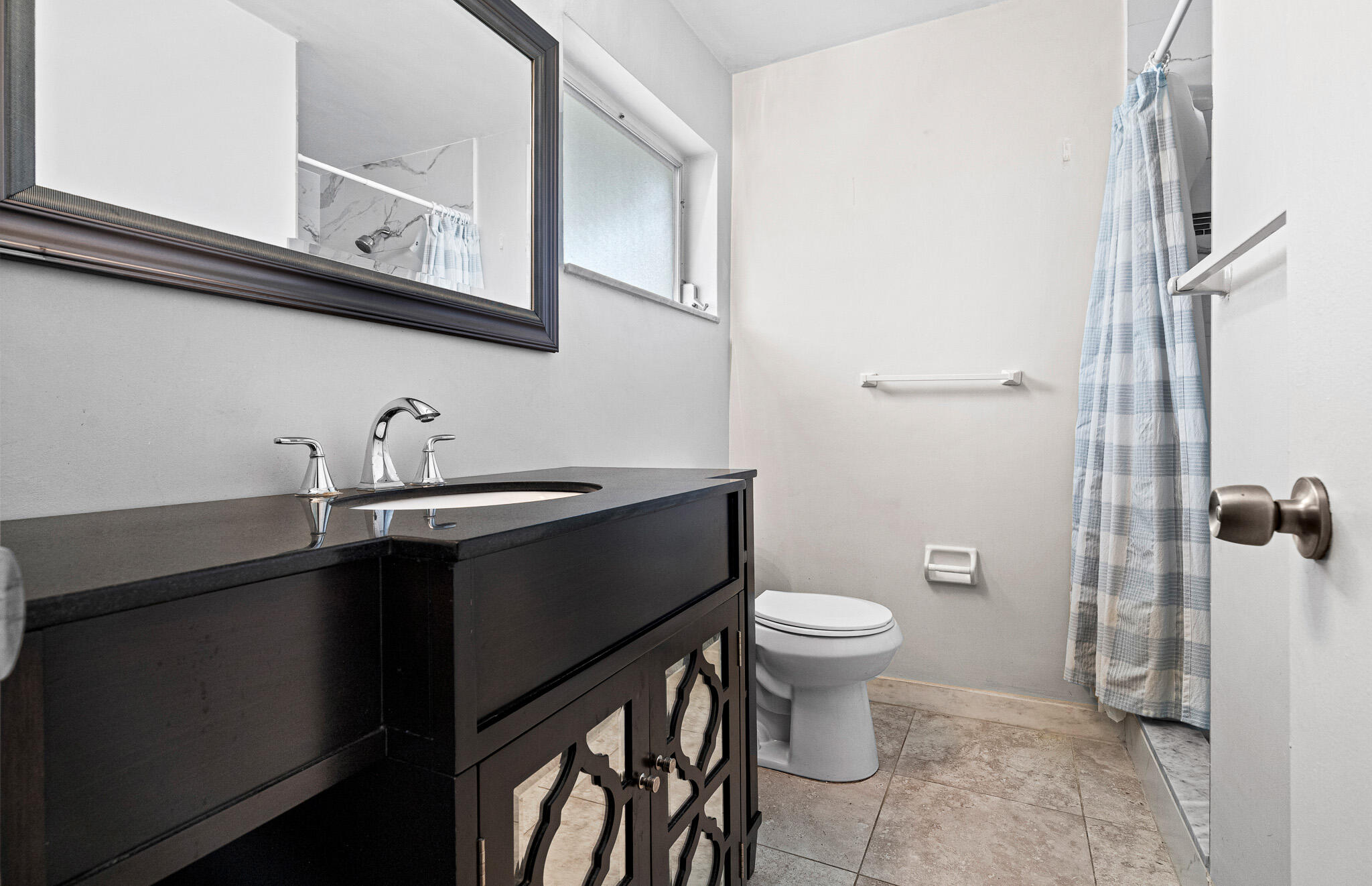 LEISUREVILLE THIRD SEC - Residential Lease