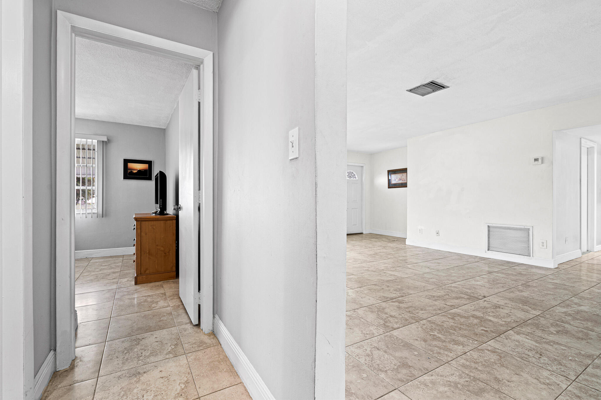 LEISUREVILLE THIRD SEC - Residential Lease