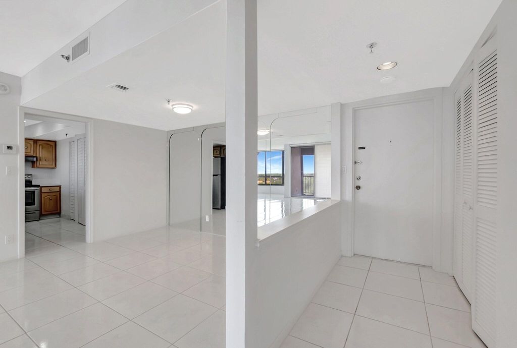 Photo of 7802 Lakeside Boulevard #783, Boca Raton, FL 33434 (MLS # R11081266)