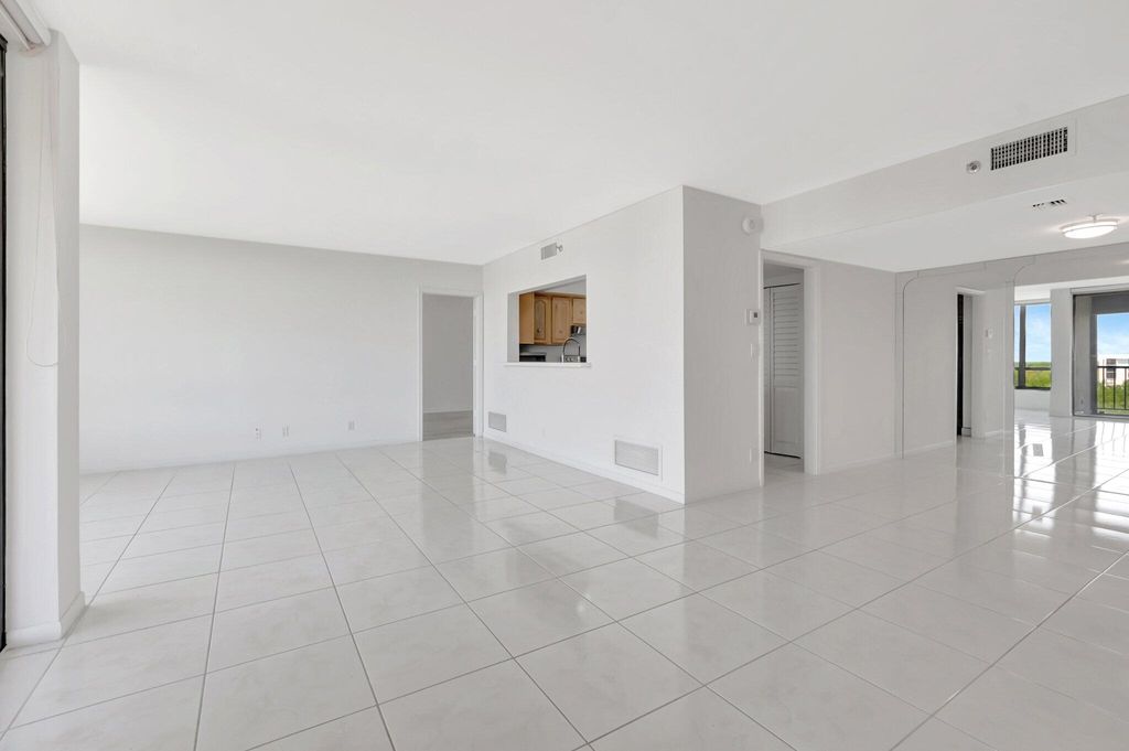 Photo of 7802 Lakeside Boulevard #783, Boca Raton, FL 33434 (MLS # R11081266)