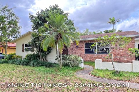 661 Palmetto Drive Coconut Creek FL 33066