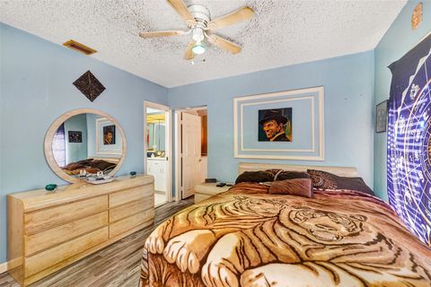 A home in Wilton Manors