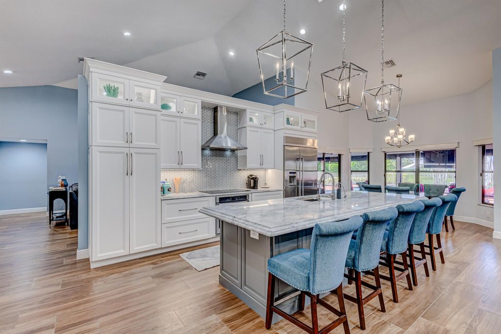 Photo of 180 Thornton Drive, Palm Beach Gardens, FL 33418 (MLS # R10918945)