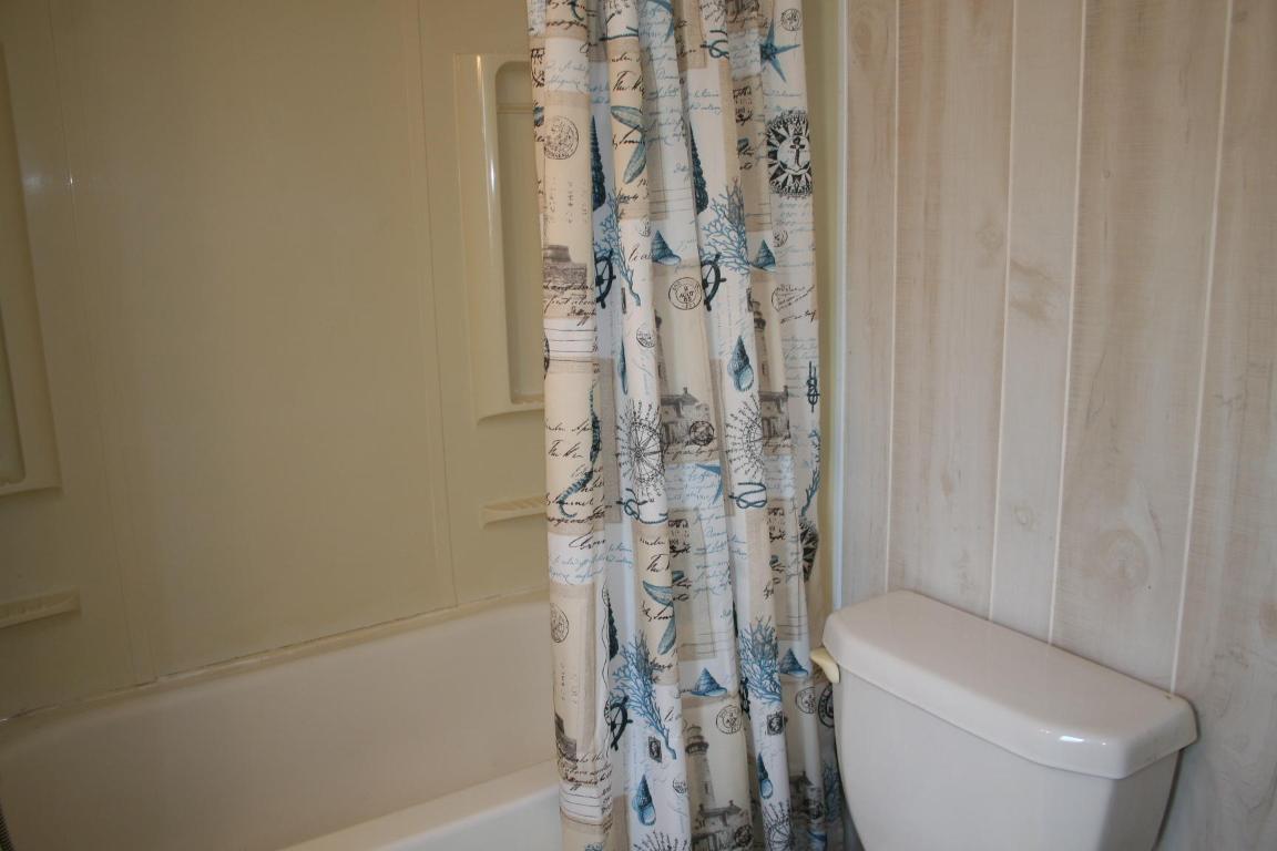 RIDGEWAY MOBILE HOME PLAT 1-6 - Residential