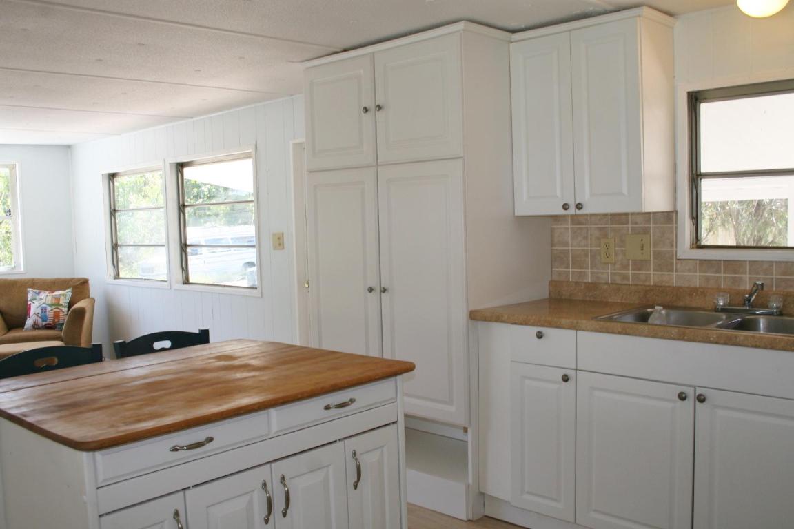 RIDGEWAY MOBILE HOME PLAT 1-6 - Residential