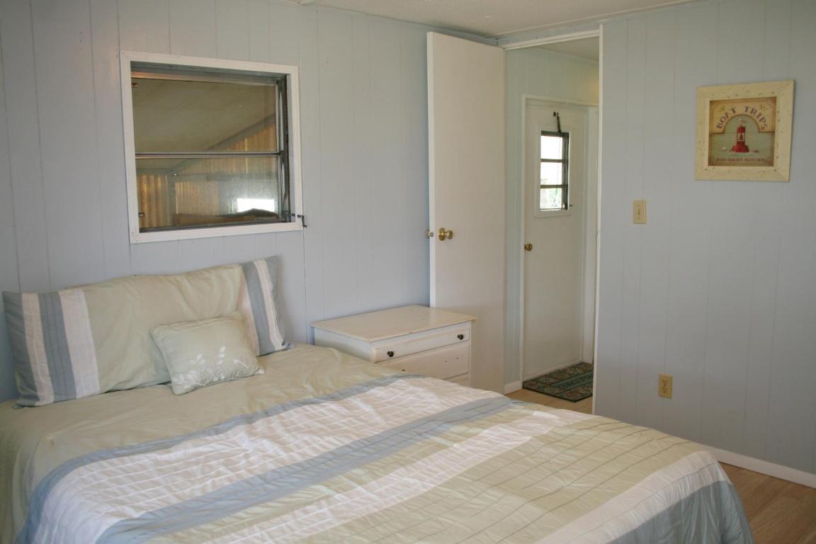 RIDGEWAY MOBILE HOME PLAT 1-6 - Residential