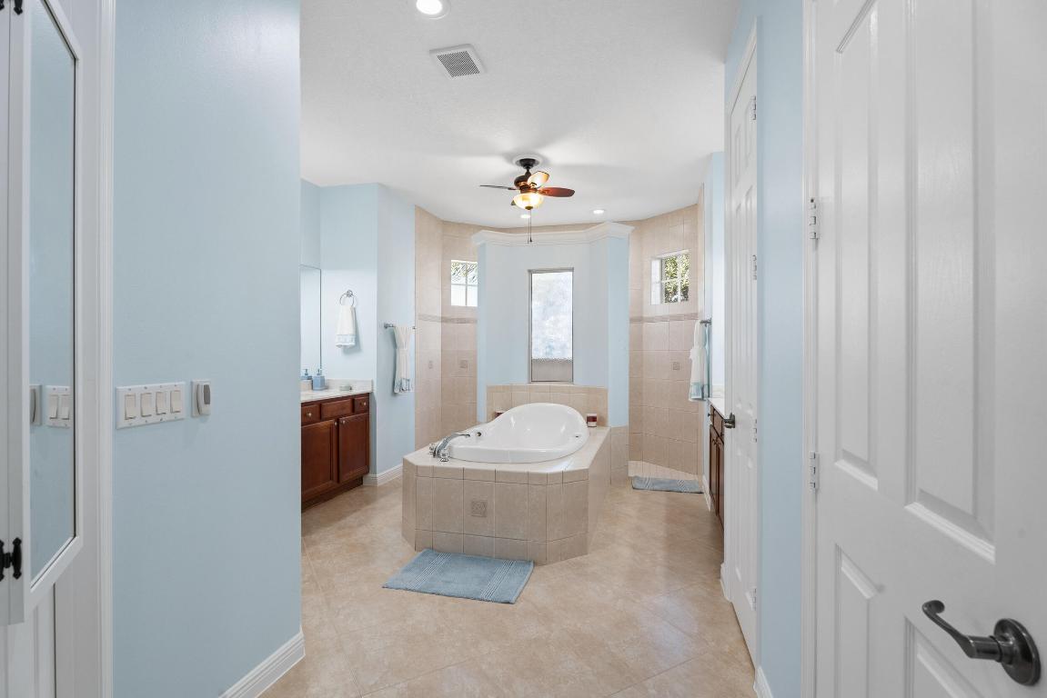 PORT ST LUCIE SECTION 46 1ST REPLAT - Residential