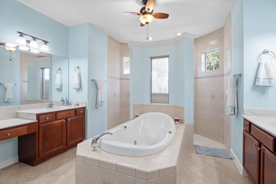 PORT ST LUCIE SECTION 46 1ST REPLAT - Residential